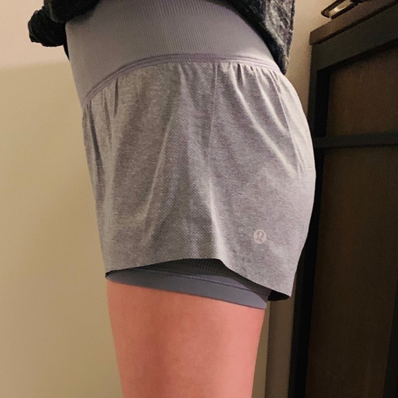 NWOT Lululemon Shorts - Picture 6 of 6